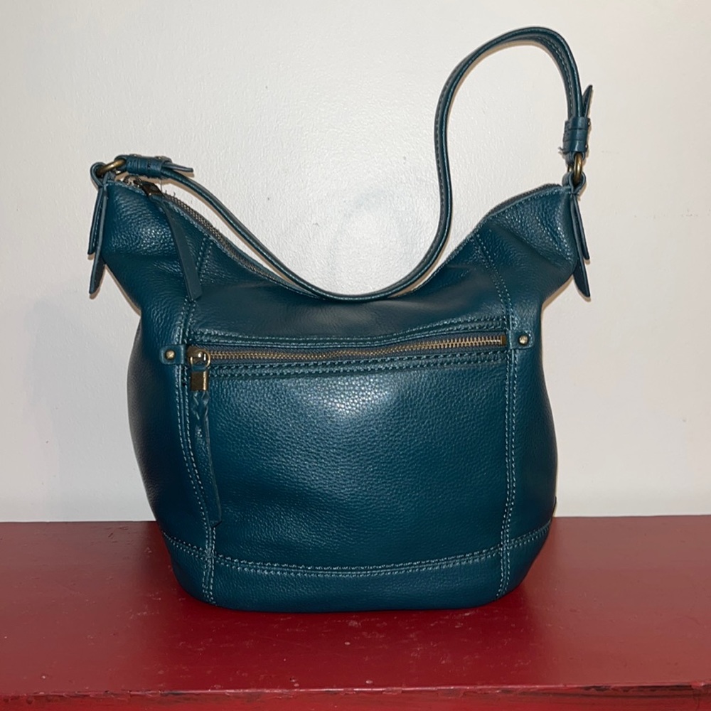 The Sak Sequoia Hobo